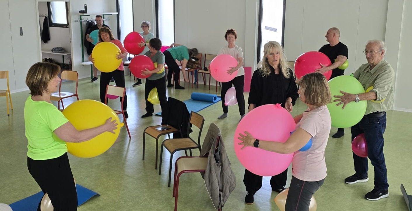 3 Groupe Ballon arbre revue